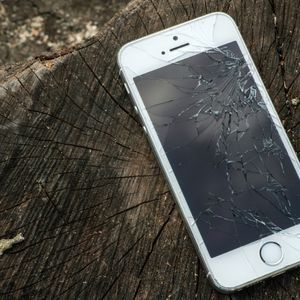 Reparación teléfono móvil